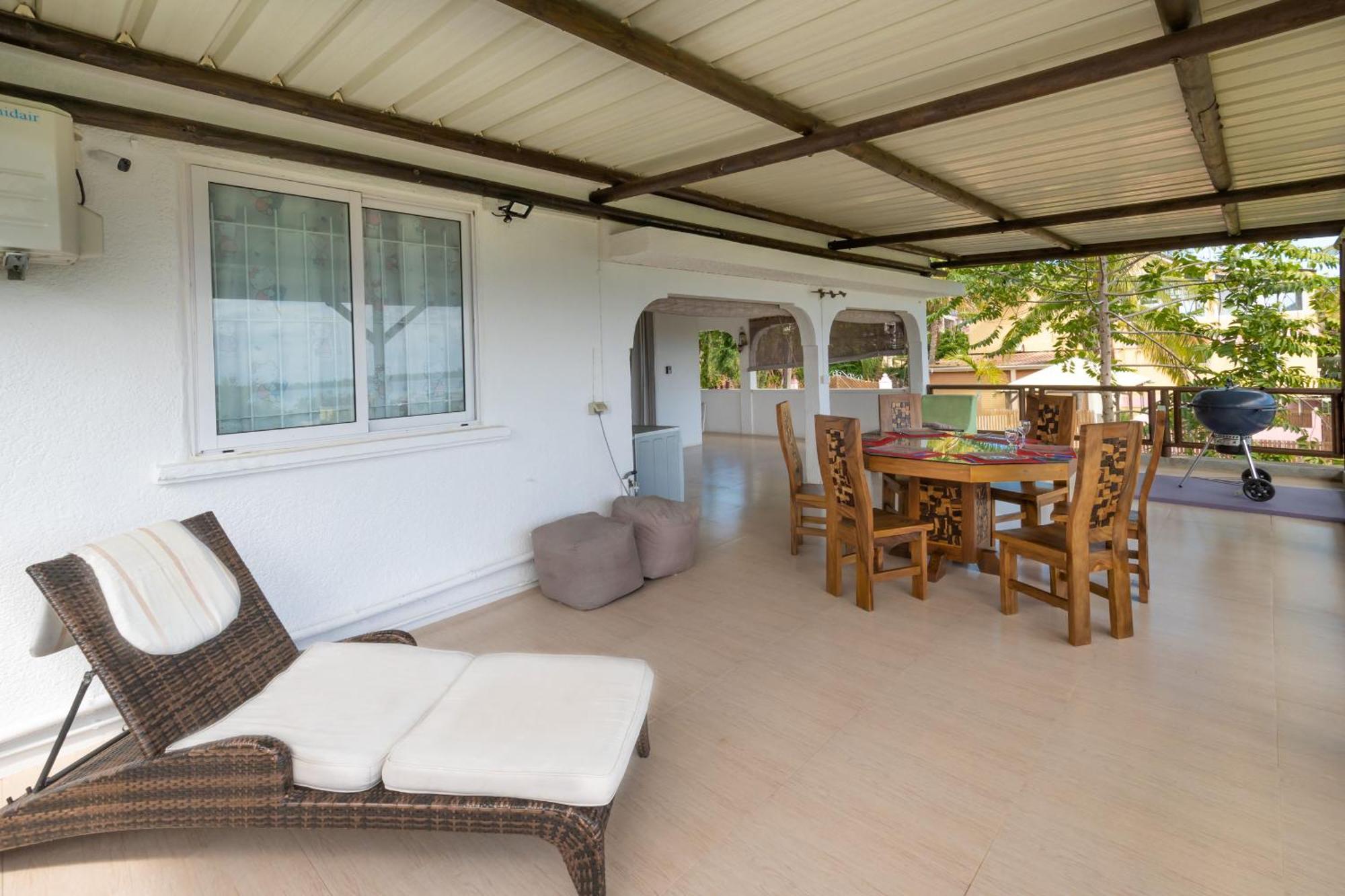 Twakila Sunset Suites Ла-Голет Экстерьер фото